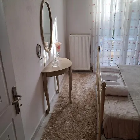 M Home Place Palio Limani Exterior photo