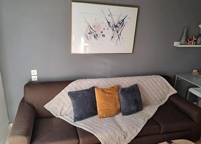 M Home Place