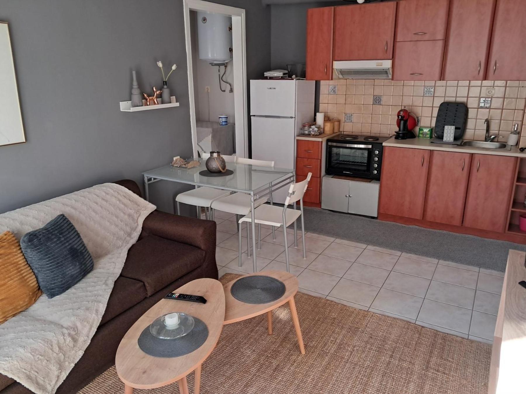 Apartment M Place